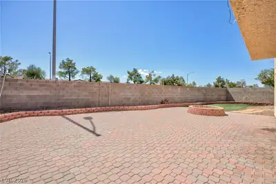 1209 Nugget Creek Drive, Las Vegas, NV 89108 Patio