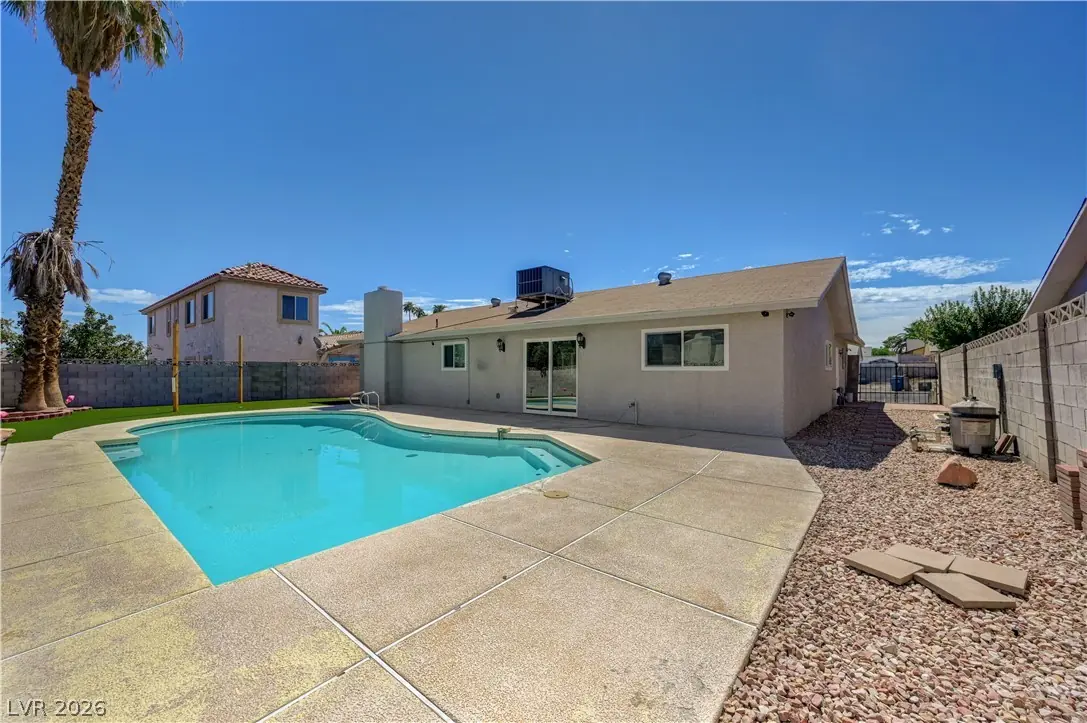 4382 Del Santos Drive