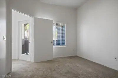 10245 South Maryland Parkway 279 Primary Bedroom