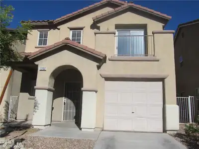 7232 Eagles Pride Street, Las Vegas