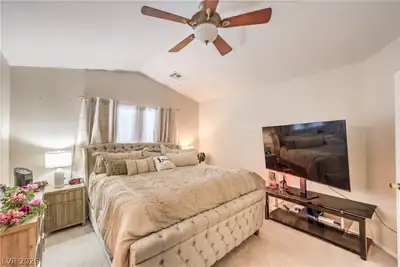 5712 Emperor Way Primary Bedroom