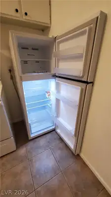 100 Pulsipher Lane 7104 Kitchen