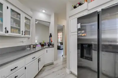 5155 West Tropicana Avenue 2081 Kitchen