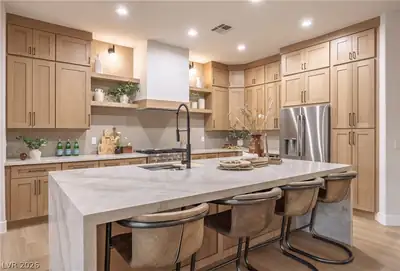 10248 Andante Court, Las Vegas
