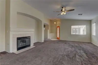 2280 Chestnut Ranch Avenue, Henderson, NV 89052 Living Room