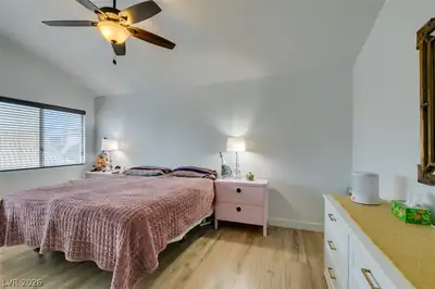 9601 Bending River Avenue Primary Bedroom