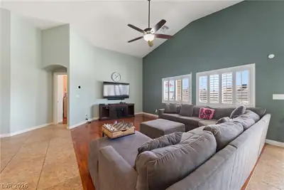 5010 Mirage Garden Street Living Room