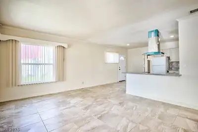 914 North 1st Street Las Vegas, NV 89101