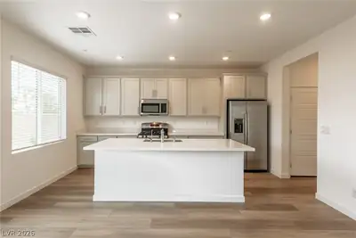 505 Preston Crest Street Kitchen
