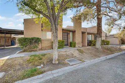1702 Marathon Drive Las Vegas, NV 89108