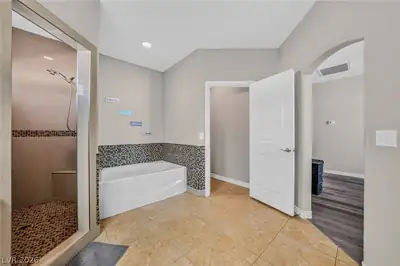 3040 South Spy Glass Avenue Primary Bathroom