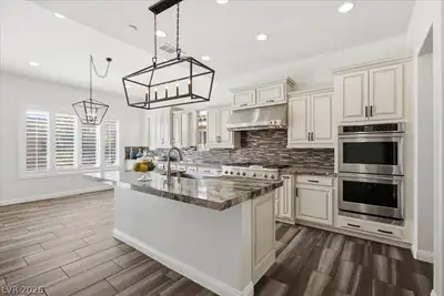 497 Paso De Montana Street, Las Vegas, NV 89138 Kitchen