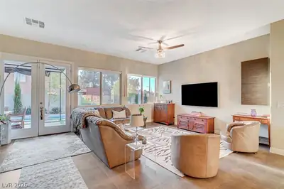 253 Goldstar Street Living Room