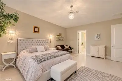 253 Goldstar Street Bedroom