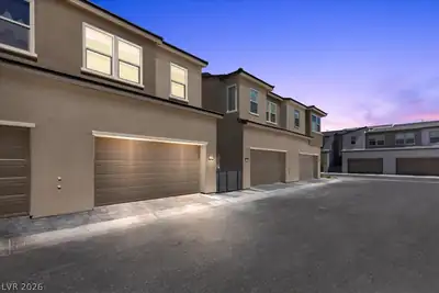 11450 Contour Avenue, Las Vegas