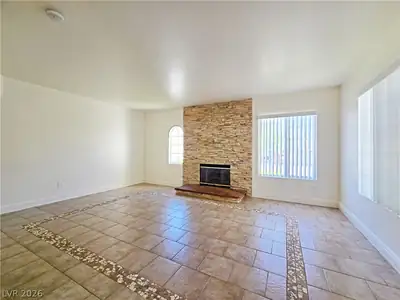 438 Winthrop Place Living Room