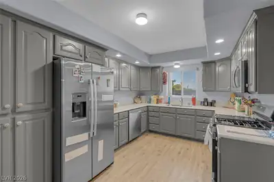 800 Avenue A Avenue Kitchen