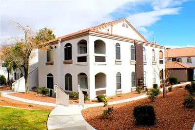 700 CARNEGIE Street 1121, Henderson