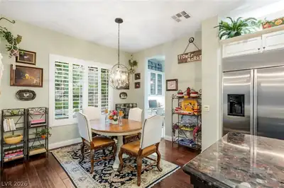 2744 Liberation Drive Dining Area