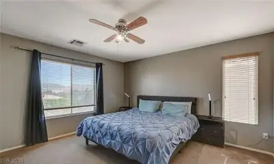 4 Goldleaf Falls Avenue Primary Bedroom