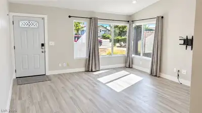 3130 Floral Vista Avenue, Henderson, NV 89014 Living Room