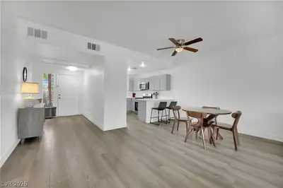 424 Pine Haven Street 103 Dining Area