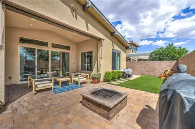 2981 Barrett Springs Avenue Patio