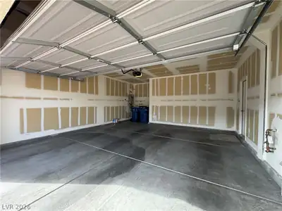 5117 Fiery Sky Ridge Street Garage