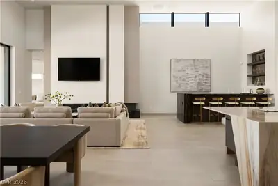 1508 Pleasant Bay Court Living Room