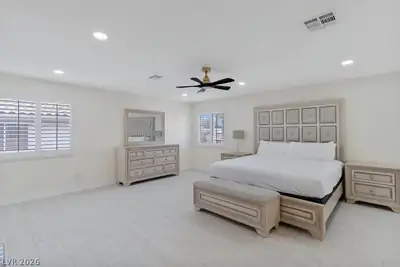 9404 Low Tide Court Primary Bedroom
