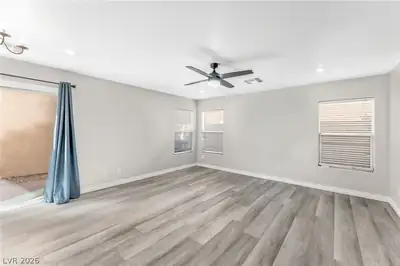 1141 ORANGE MEADOW Street Living Room