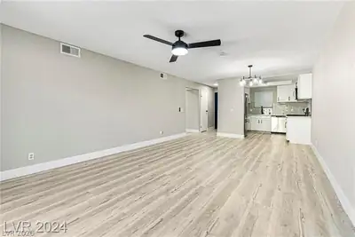 1730 Jupiter Court C, Las Vegas, NV 89119 Living Room