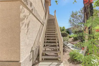 1401 North Michael Way 220 Stairs