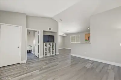 1401 North Michael Way 220 Living Room