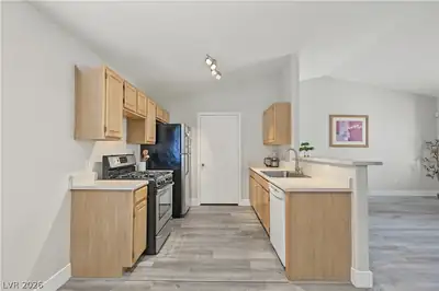1401 North Michael Way 220 Kitchen