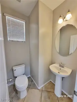 4509 Imperial Orchard Street Bathroom