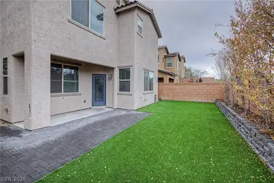10715 Yarmouth Bay Court Yard