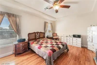 8155 Retriever Avenue Bedroom