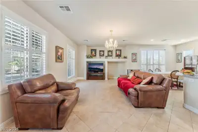8155 Retriever Avenue Living Room