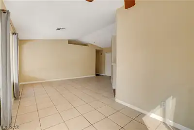 5239 Ferrell Mountain Court, North Las Vegas, NV 89031 Living Room