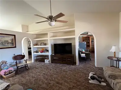 850 West Calvada Boulevard Living Room