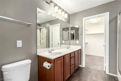 10622 Blue Larkspur Court Primary Bathroom