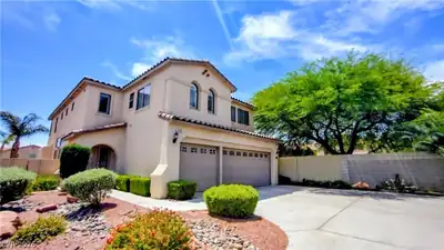 10149 Whitney Falls Court Las Vegas, NV 89148