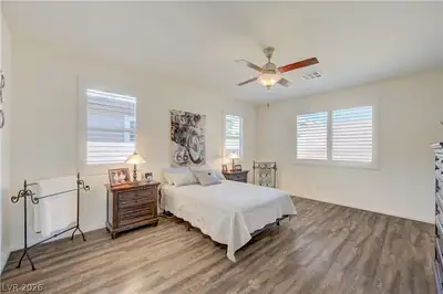1098 North Water Street Bedroom
