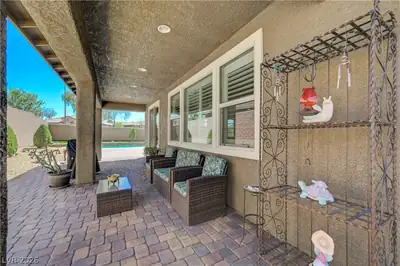 1098 North Water Street Patio