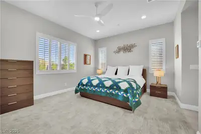 11724 Hatchling Avenue Primary Bedroom