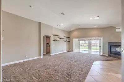 10232 Cowboys Dream Street Living Room