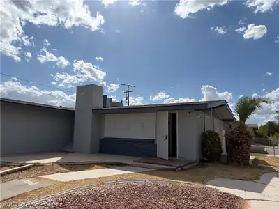 5701 Evergreen Avenue, Las Vegas