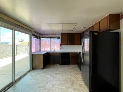 5632 Latigo Street Kitchen