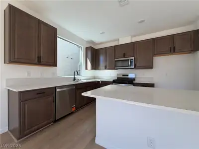 10290 Dallington Street Kitchen